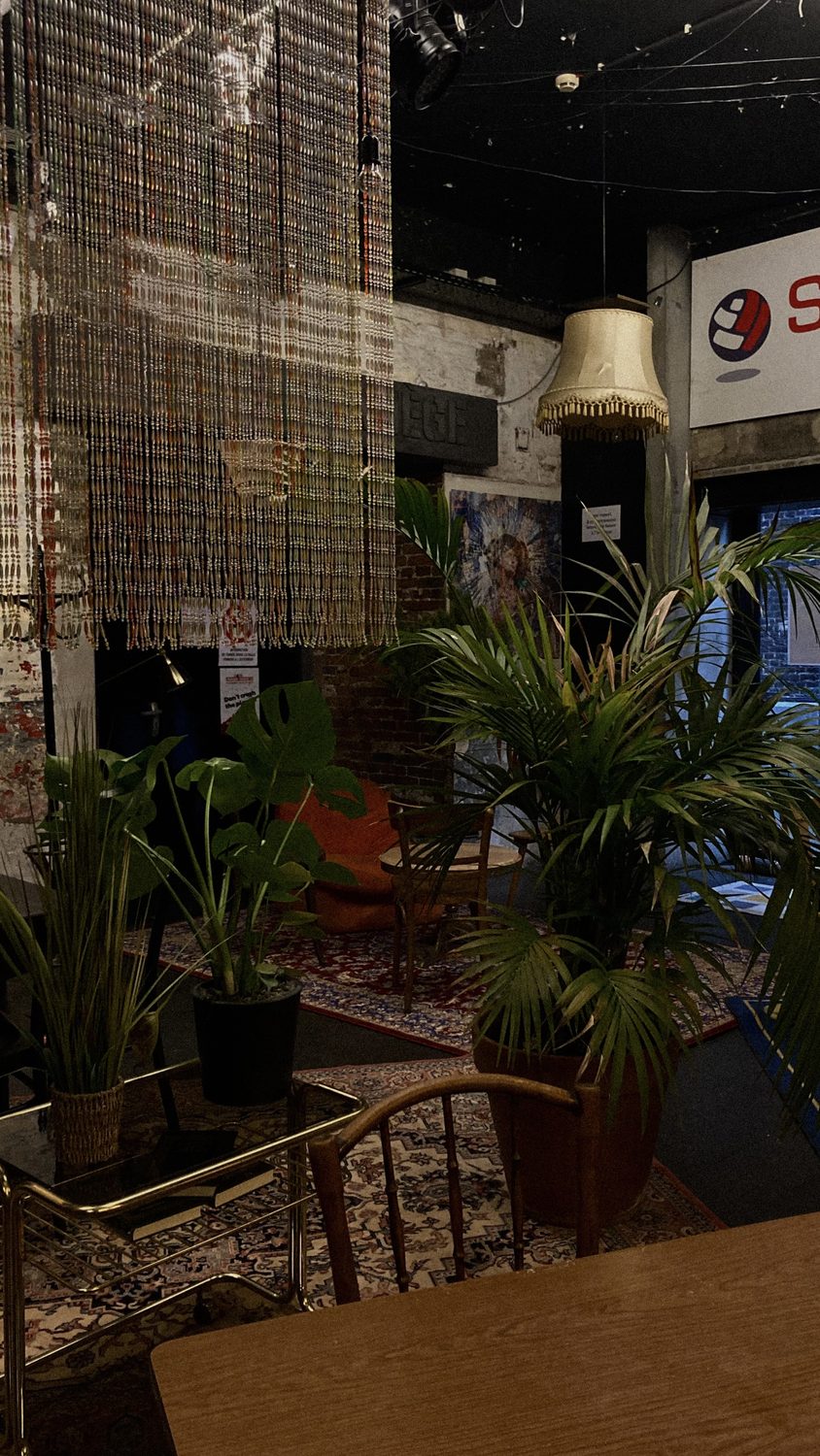 Caserne Fonck — plantes et mobilier